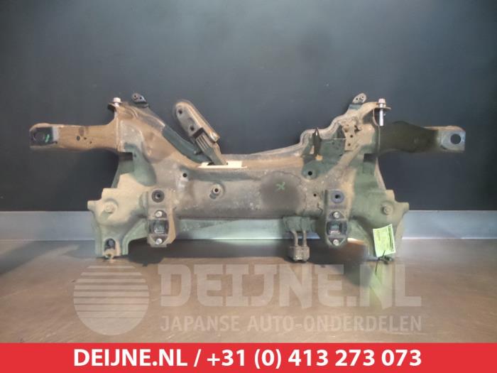 Gebruikte Subframe Suzuki Vitara (LY/MY) 1.6 16V DDiS Prijs € 150,00 Margeregeling aangeboden door V.Deijne Jap.Auto-onderdelen BV