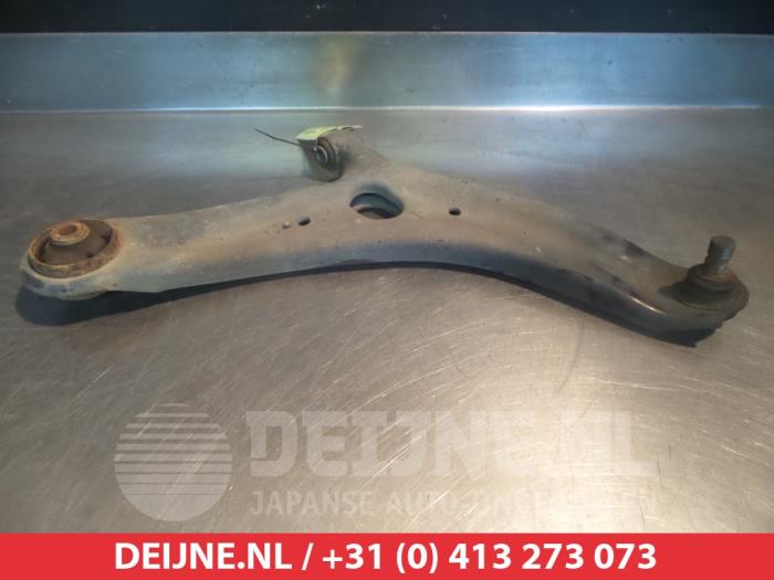 Kia Soul Draagarm onder rechts-voor O382312