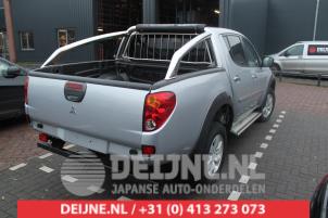 Mitsubishi L200 Portier 4Deurs rechts-achter O286548 foto 2