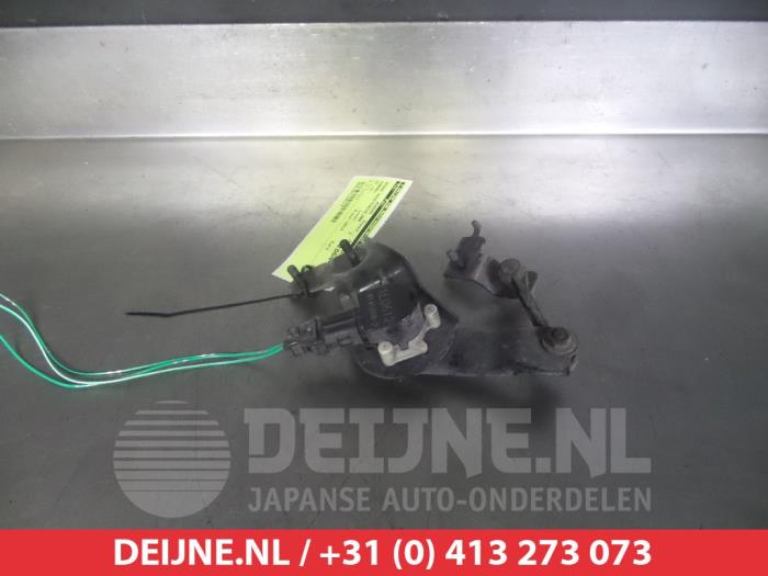 Subaru XV Xenon hoogteregelaar O266844