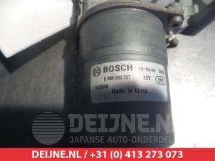 Nissan Pulsar Scheibenwischermotor vorne O348702 foto 3