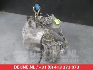 Gebruikte Versnellingsbak Mitsubishi ASX 1.8 DI-D HP MIVEC 16V Prijs € 150,00 Margeregeling aangeboden door V.Deijne Jap.Auto-onderdelen BV