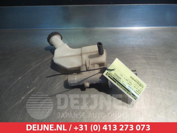 Nissan Micra CC Master cylinder O336622