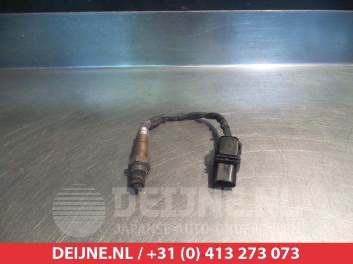 Gebruikte Lambda Sonde Kia Carnival/Grand Carnival 3 2.2 CRDi 16V VGT Prijs € 35,00 Margeregeling aangeboden door V.Deijne Jap.Auto-onderdelen BV