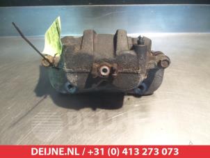 Kia Carnival Remklauw (Tang) links-voor O325054 foto 2