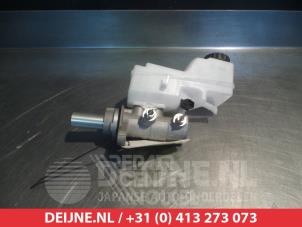 Gebruikte Hoofdremcilinder Toyota C-HR (X1,X5) 1.2 16V Turbo 4x4 Prijs op aanvraag aangeboden door V.Deijne Jap.Auto-onderdelen BV