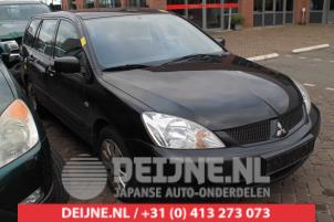 Mitsubishi Lancer Bumperframe voor O264865 foto 2