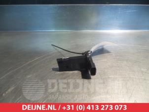 Gebruikte Luchthoeveelheidsmeter Honda Civic (FK1/2/3) 1.8i VTEC 16V Prijs € 30,00 Margeregeling aangeboden door V.Deijne Jap.Auto-onderdelen BV