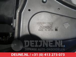 Mitsubishi Space Star Rear wiper motor O301183 photo 3