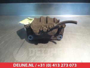 Subaru Legacy Bremszange links vorne O324978 foto 2