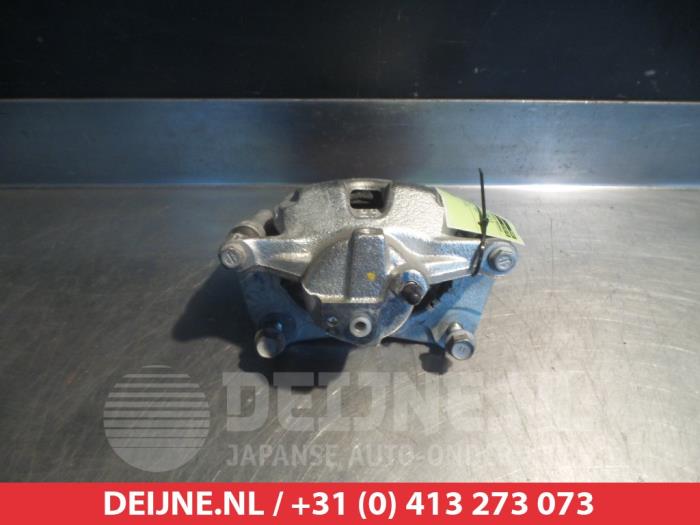 Toyota C-HR Bremszange rechts vorne O327032