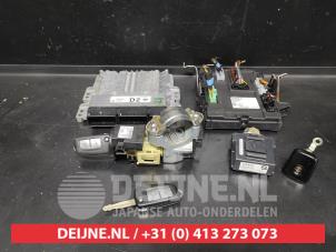 Nissan Qashqai Zündschloss+Schlüssel O335142 foto 3