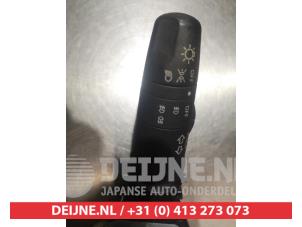 Nissan X-Trail Steering column stalk O308521 photo 2