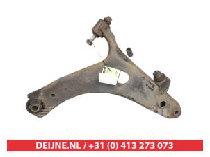 Subaru Forester Draagarm onder links-voor O381267 foto 2