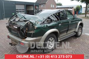 Mitsubishi Pajero Tür 4-türig rechts vorne O273482 foto 2