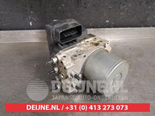 Gebruikte ABS Pomp Toyota RAV4 (A4) 2.0 D-4D 16V 4x2 Prijs € 250,00 Margeregeling aangeboden door V.Deijne Jap.Auto-onderdelen BV