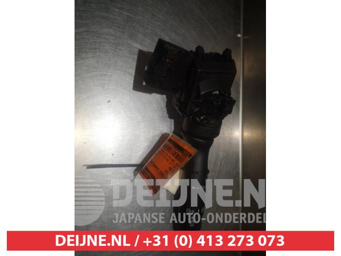 Toyota IQ Ruitenwis Schakelaar O310419