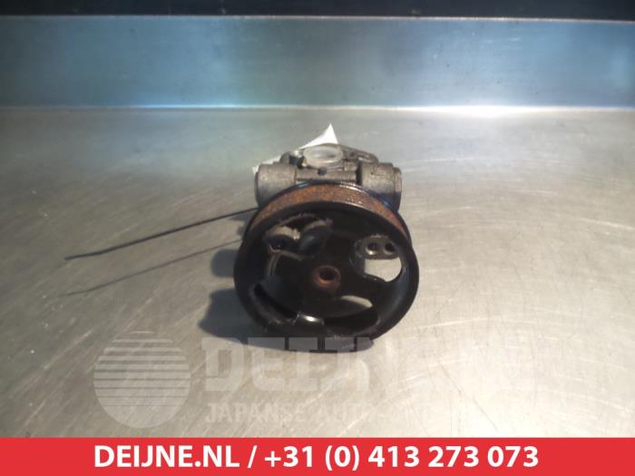 Gebruikte Pomp Servo Mitsubishi Lancer Sports Sedan (CY/CZ) 2.0 DI-D 16V Prijs € 35,00 Margeregeling aangeboden door V.Deijne Jap.Auto-onderdelen BV