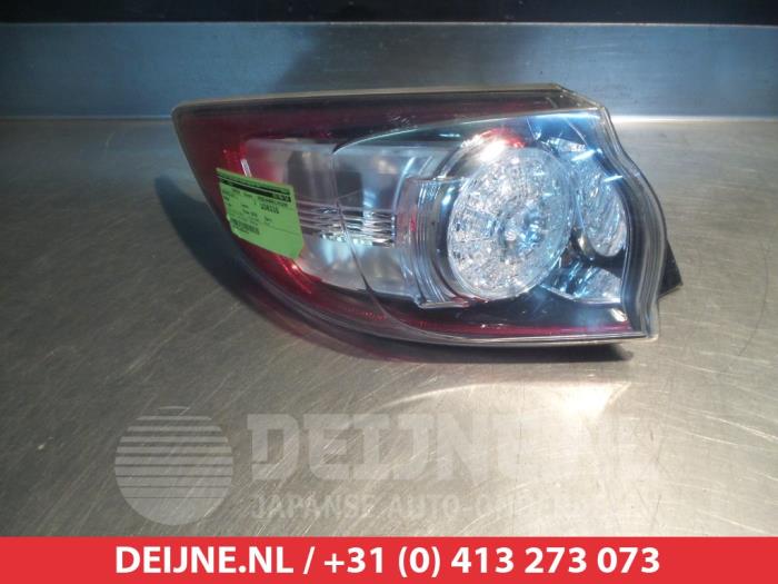 Mazda 3 Rücklicht links O297356
