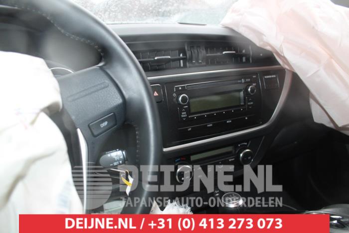 Toyota Auris Kachel Bedieningspaneel O306411
