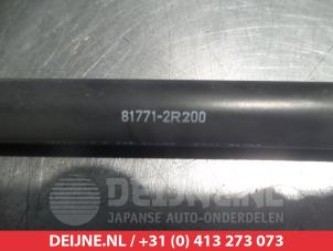 Hyundai I30 Gasdemper links-achter O293731 foto 2