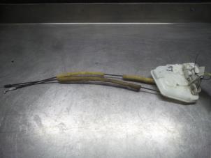 Mazda 2 Door lock mechanism 4-door, front left O279368 photo 3