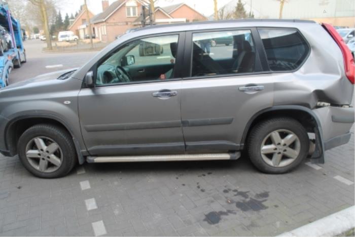 Nissan X-Trail Portier 4Deurs links-achter O285054