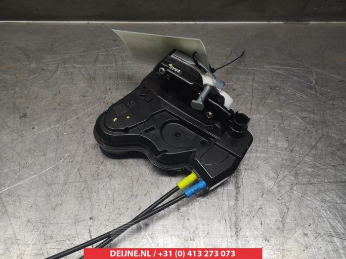 Suzuki Celerio Deurslot Mechaniek 4Deurs links-achter O280472