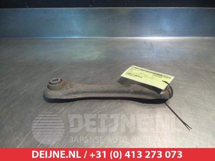 Mazda 5 Draagarm rechts-achter O384094
