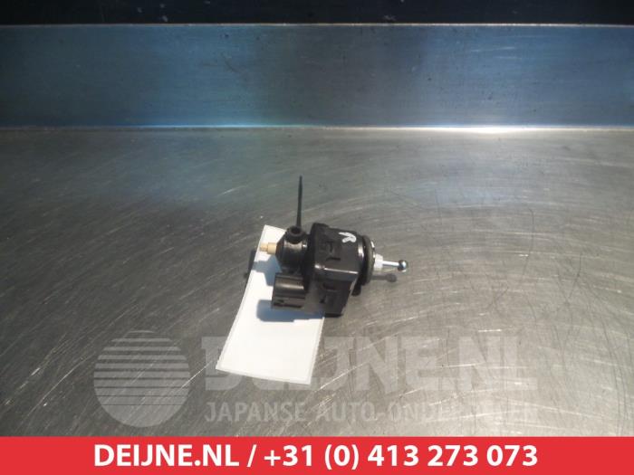 Mazda 5 Scheinwerfermotor O267508