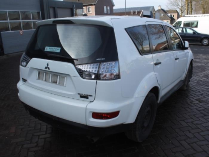 Mitsubishi Outlander Achterklep O296341