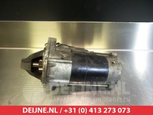 Daihatsu Young RV Anlasser O362400 foto 3