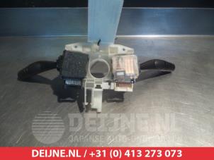 Subaru Forester Steering column stalk O308586 photo 2