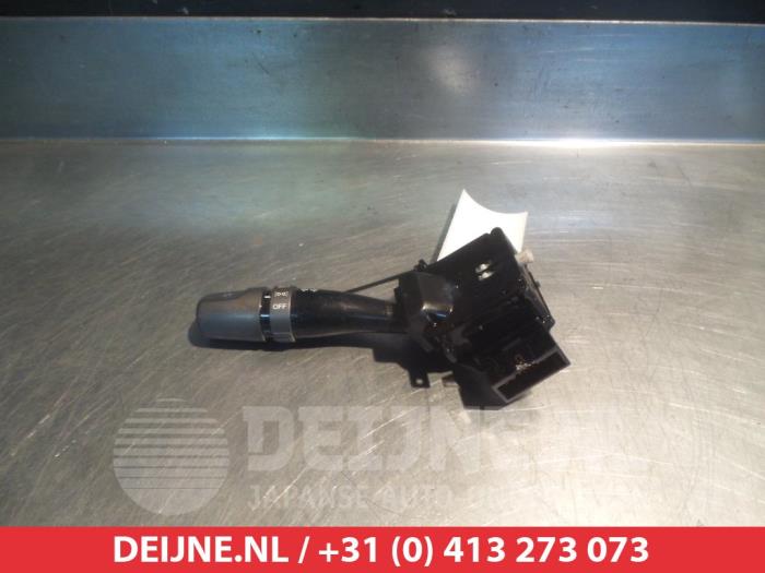 Hyundai Accent Light switch O306635
