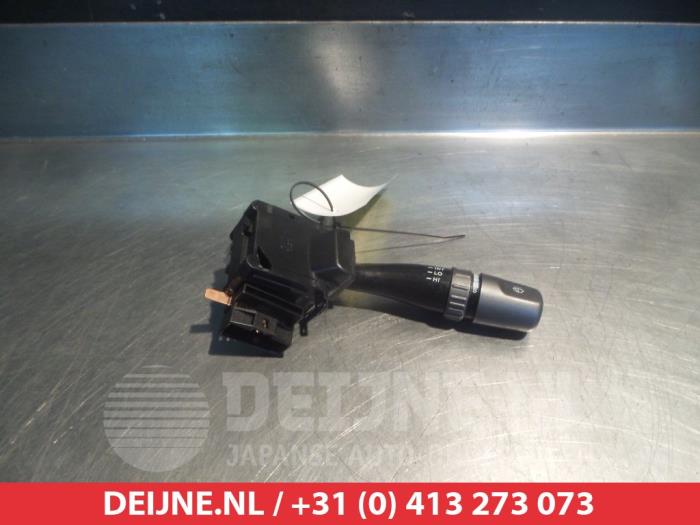 Hyundai Accent Wiper switch O309546