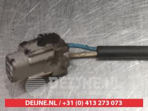 Toyota Avensis Verso ABS Sensor O327752 foto 3
