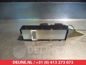 Isuzu D-MAX Multi-functional window switch O311589 photo 2