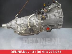 Subaru Impreza Gearbox O372111 photo 2