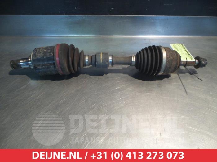Mitsubishi Outlander Aandrijfas links-voor O318148