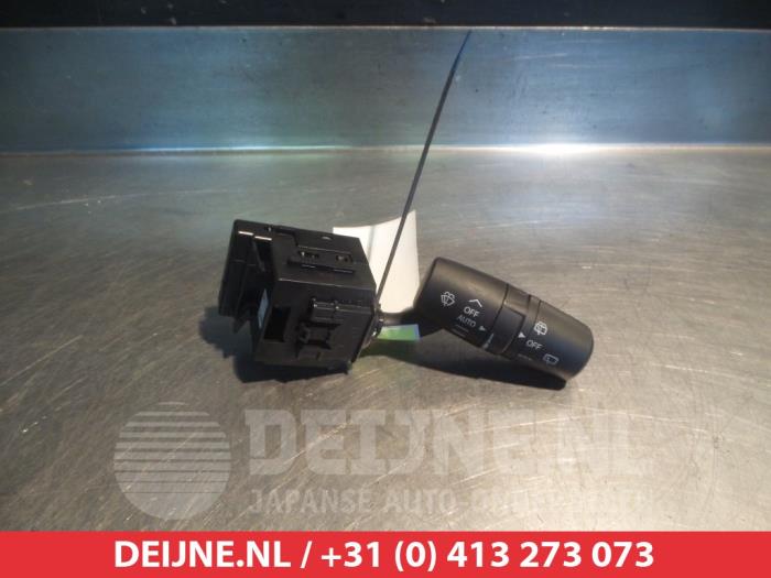 Mazda 3 Ruitenwis Schakelaar O309427
