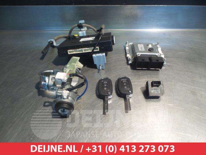 Hyundai I20 Computer Motormanagement O344419