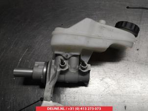 Gebruikte Hoofdremcilinder Toyota Aygo (B40) 1.0 12V VVT-i Prijs op aanvraag aangeboden door V.Deijne Jap.Auto-onderdelen BV