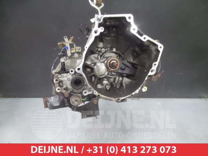 Gebruikte Versnellingsbak Mazda 626 (GF14) 2.0 DiTD 16V Prijs € 125,00 Margeregeling aangeboden door V.Deijne Jap.Auto-onderdelen BV