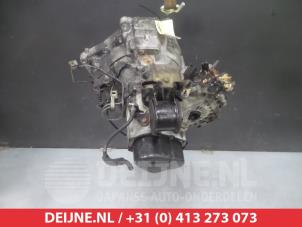 Mazda 626 Gearbox O371484 photo 2