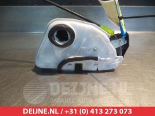 Suzuki Celerio Deurslot Mechaniek 4Deurs links-voor O279801 foto 2
