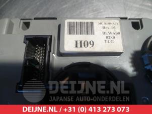 Hyundai Accent Kachel Bedieningspaneel O305548 foto 3