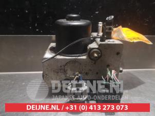 Lexus IS ABS Pomp O337947 foto 2