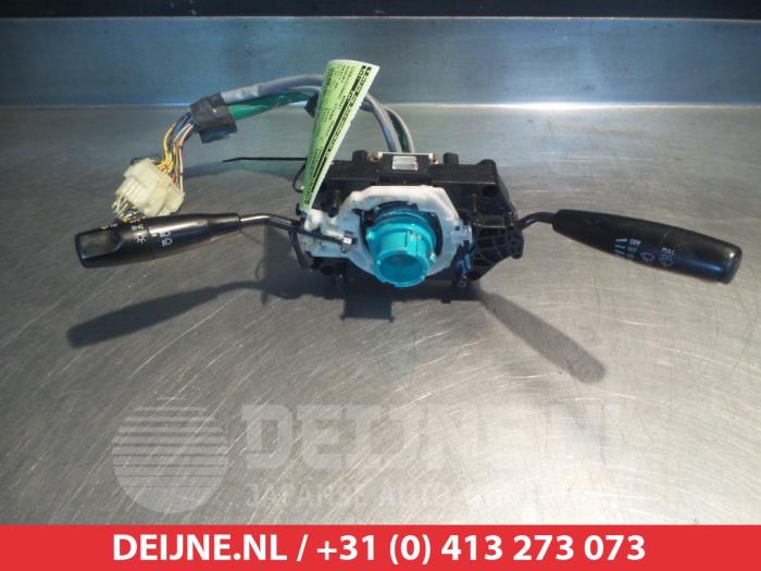 Suzuki Swift Steering column stalk O309178