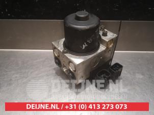 Toyota Celica ABS Pumpe O338562 foto 3