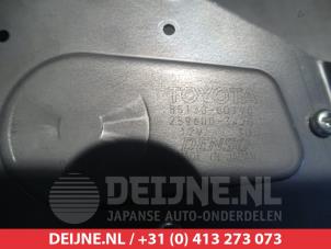 Toyota Yaris Scheibenwischermotor hinten O301491 foto 3